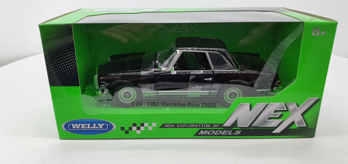 Welly: Mercedes-Benz 230 SL W113 Zwart 1963 - Schaal 1:24
