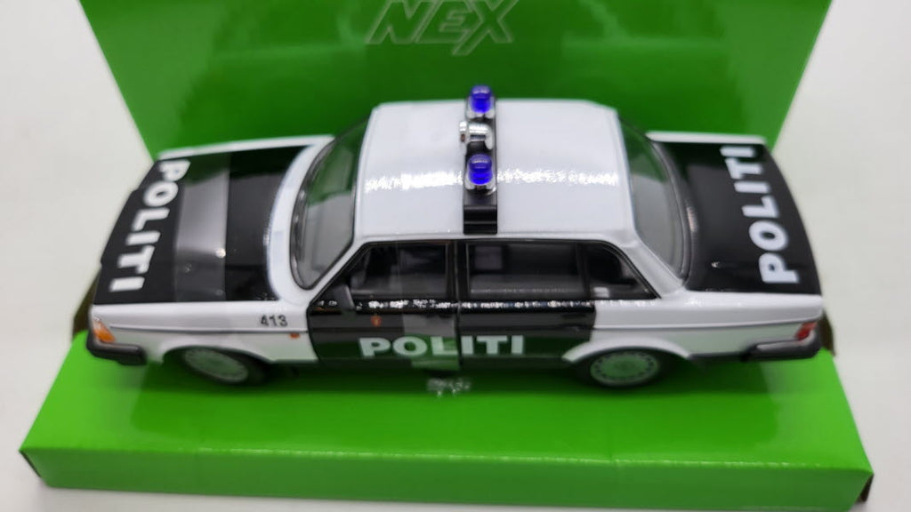 Welly: Volvo 240 GL Politie Noorwegen - Schaal 1:24
