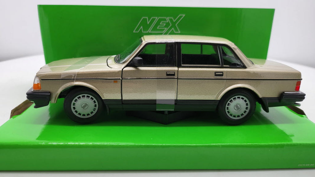 Welly: Volvo 240 GL Goud metallic - Schaal 1:24