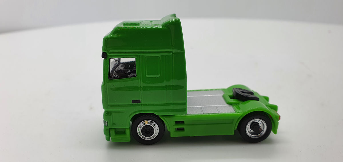 DAF 95 XF Trekker Groen - Schuco 1:87