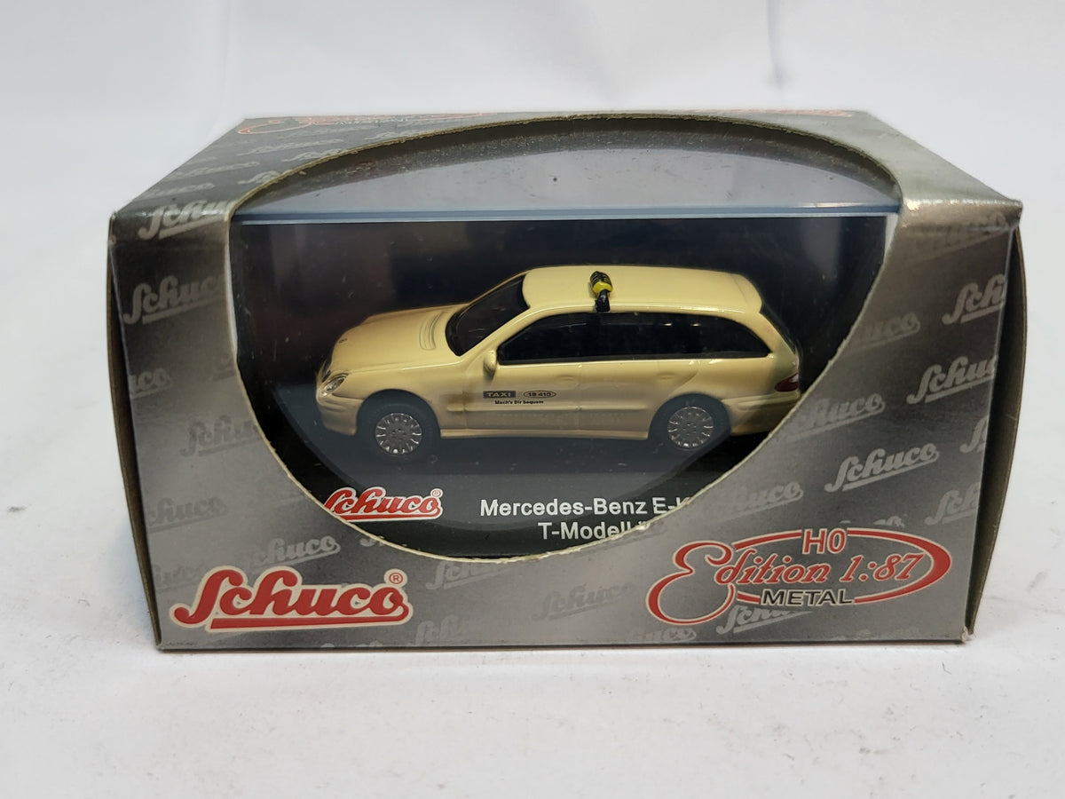 Mercedes-Benz E-Klasse T-Modell Taxi Beige - Schuco 1:87