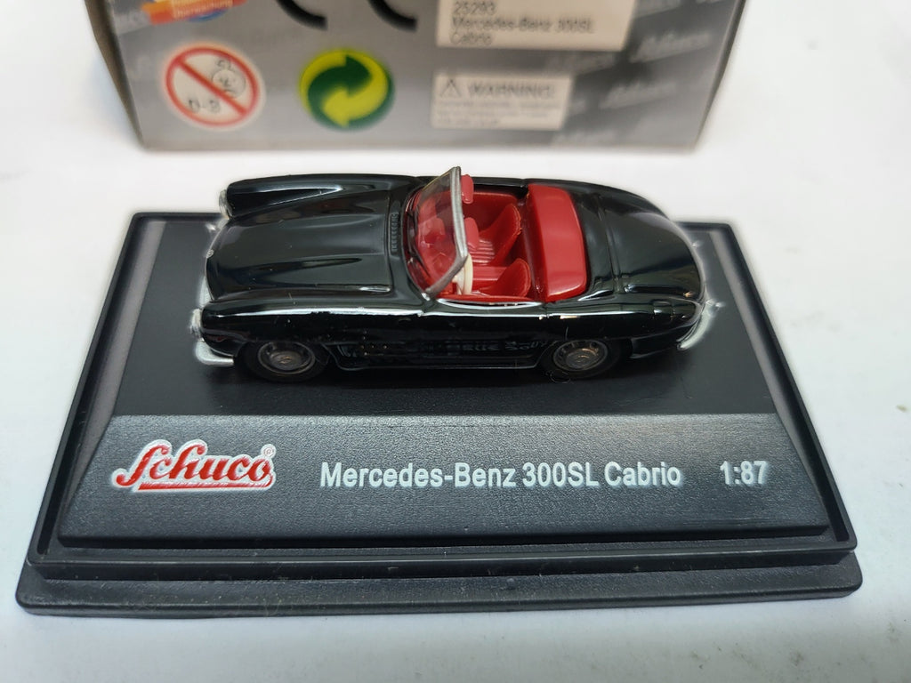 Mercedes-Benz 300SL Cabriolet Zwart/Rood - Schuco 1:87