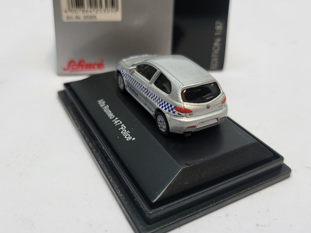 Alfa Romeo 147 GTA Police - Schuco 1:87