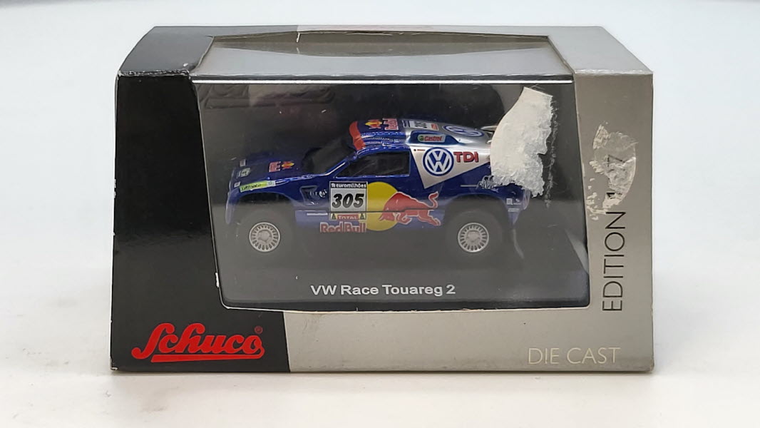 Volkswagen Touareg 2 Red Bull #305 Parijs-Dakar - Schuco 1:87