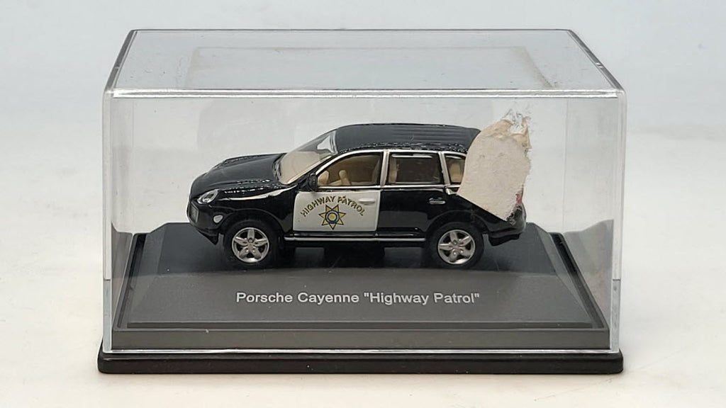 Porsche Cayenne Highway Patrol - Schuco 1:87