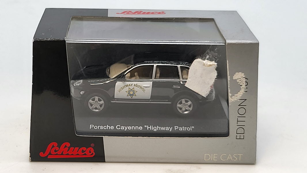 Porsche Cayenne Highway Patrol - Schuco 1:87