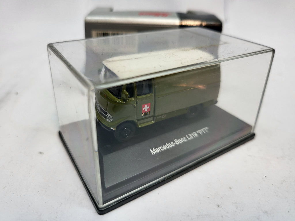 Mercedes-Benz L319 PTT Groen - Schuco 1:87