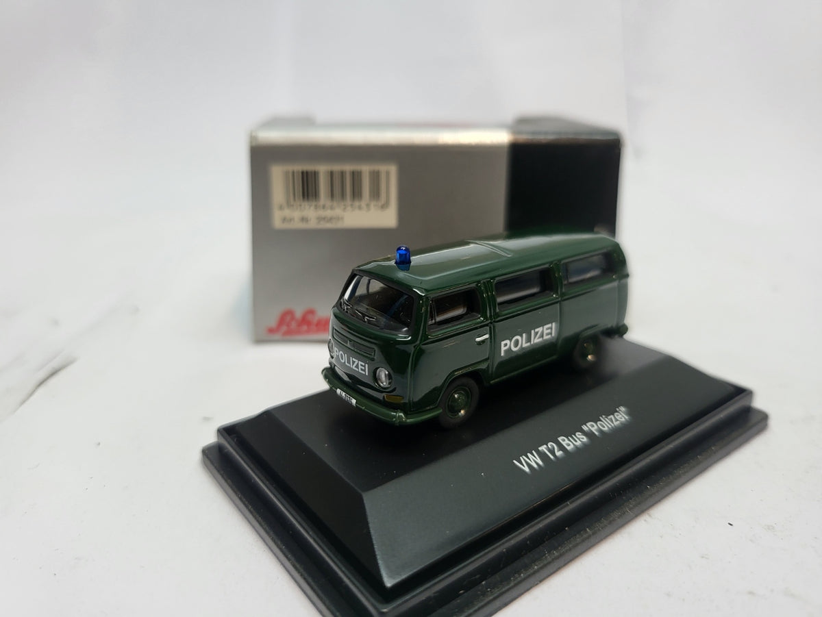 Volkswagen T2 Bus Polizei Groen - Schuco 1:87