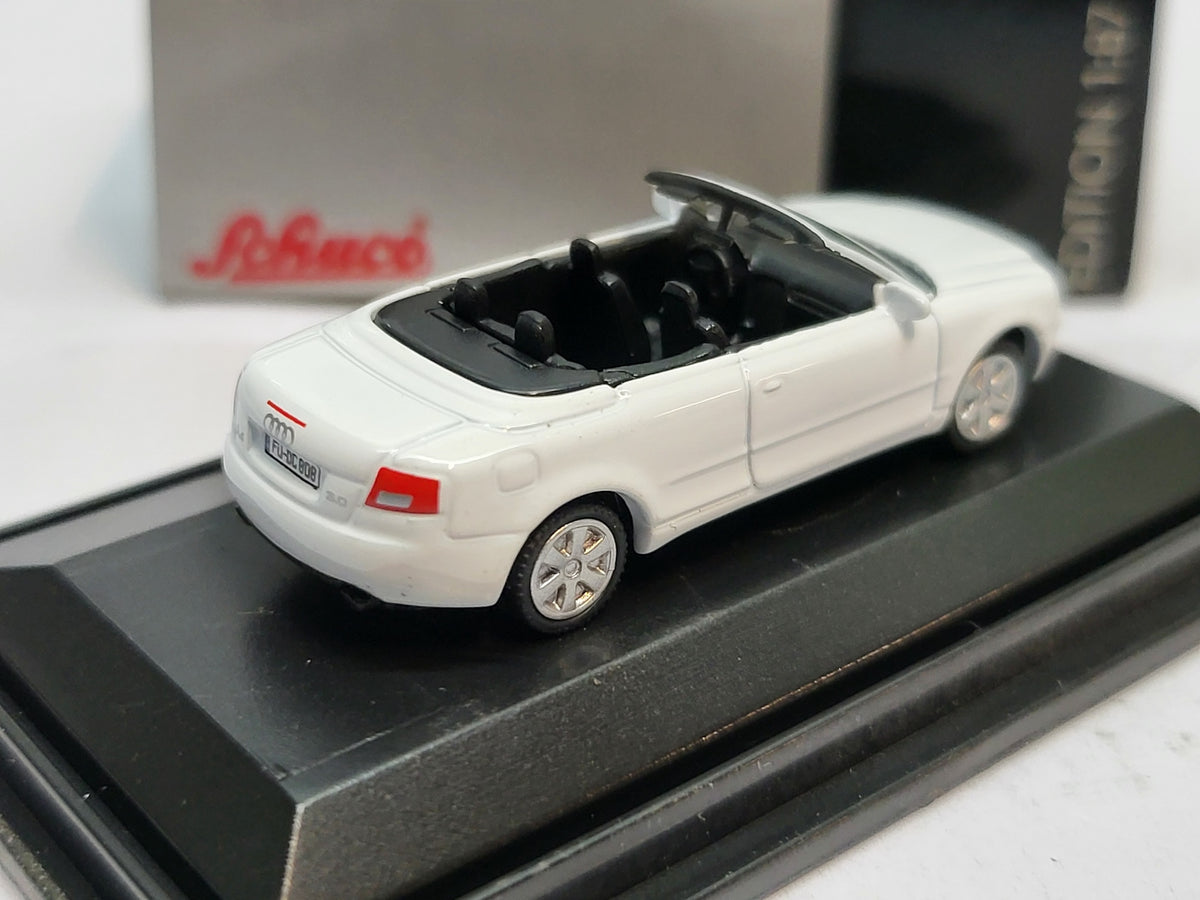 Audi A4 Cabriolet Wit - Schuco 1:87