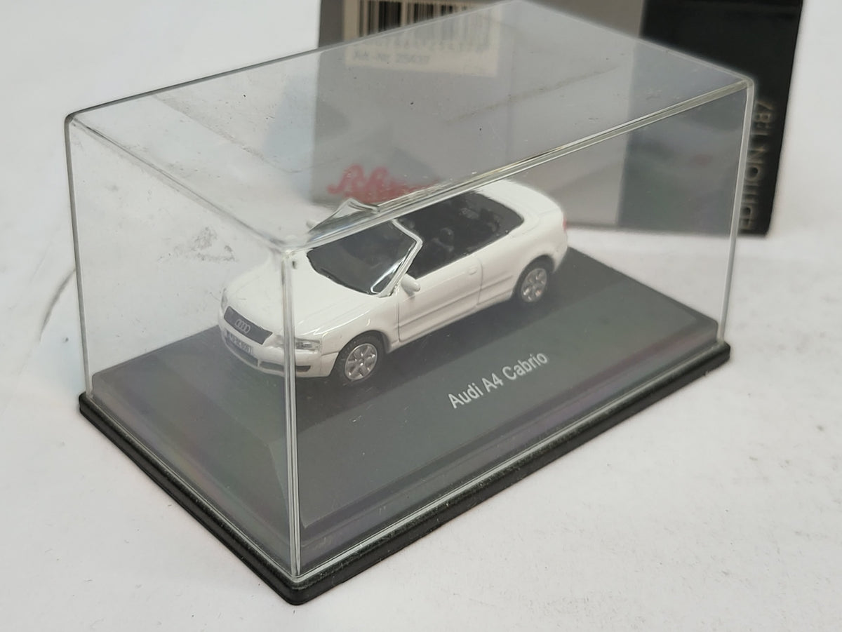 Audi A4 Cabriolet Wit - Schuco 1:87