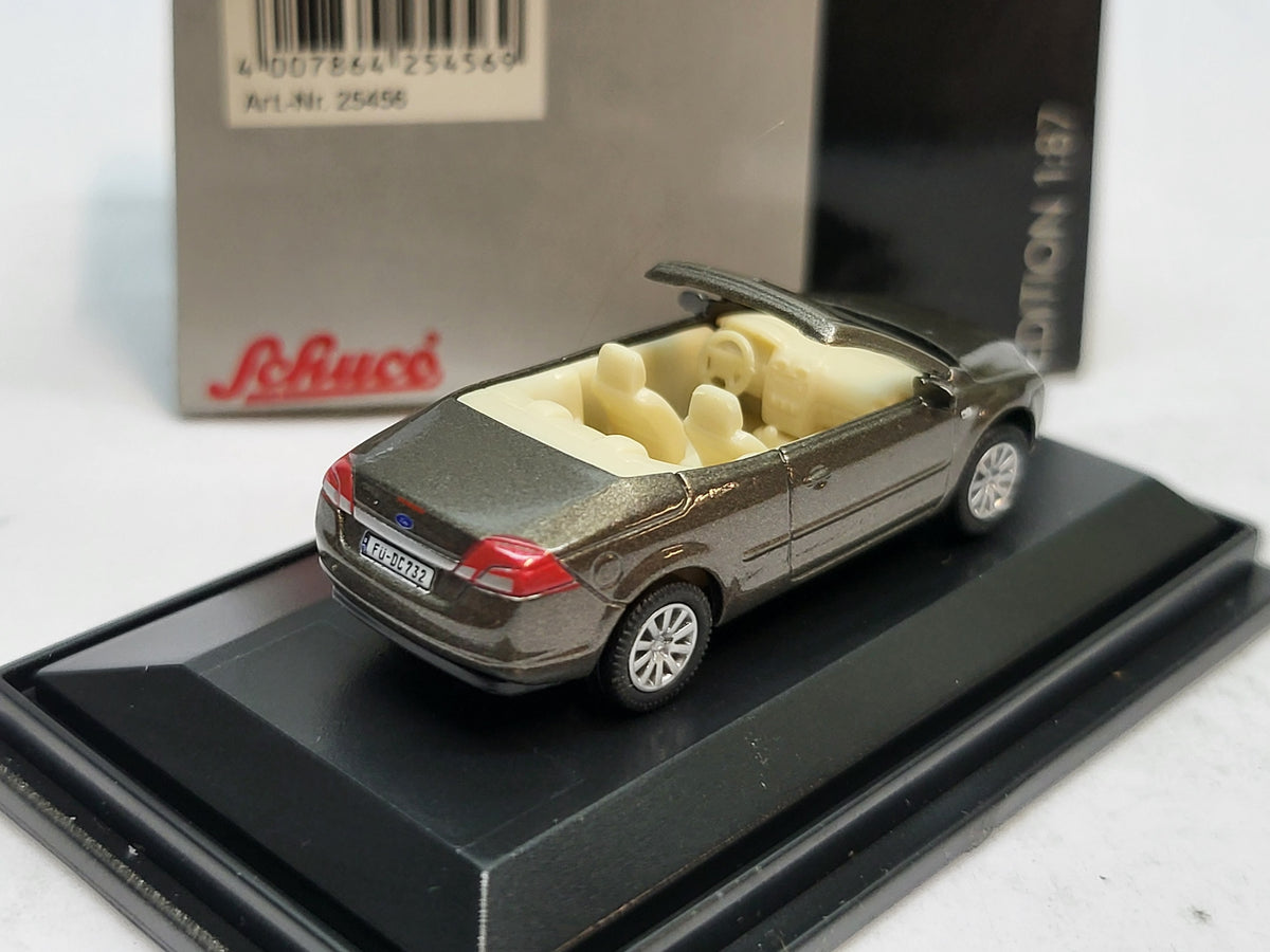 Ford Focus Cabriolet Bruin Metallic - Schuco 1:87