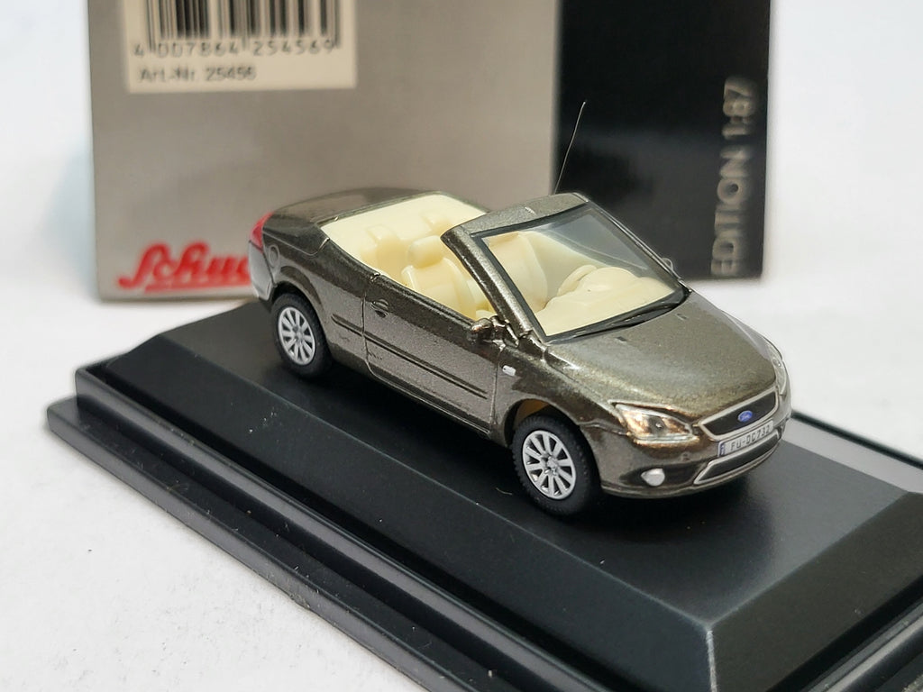 Ford Focus Cabriolet Bruin Metallic - Schuco 1:87