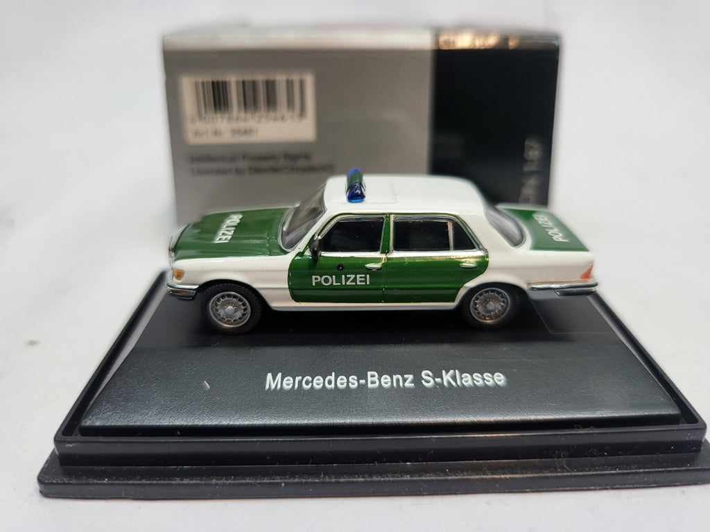 Mercedes-Benz S-Klasse Polizei Groen/Wit - Schuco 1:87