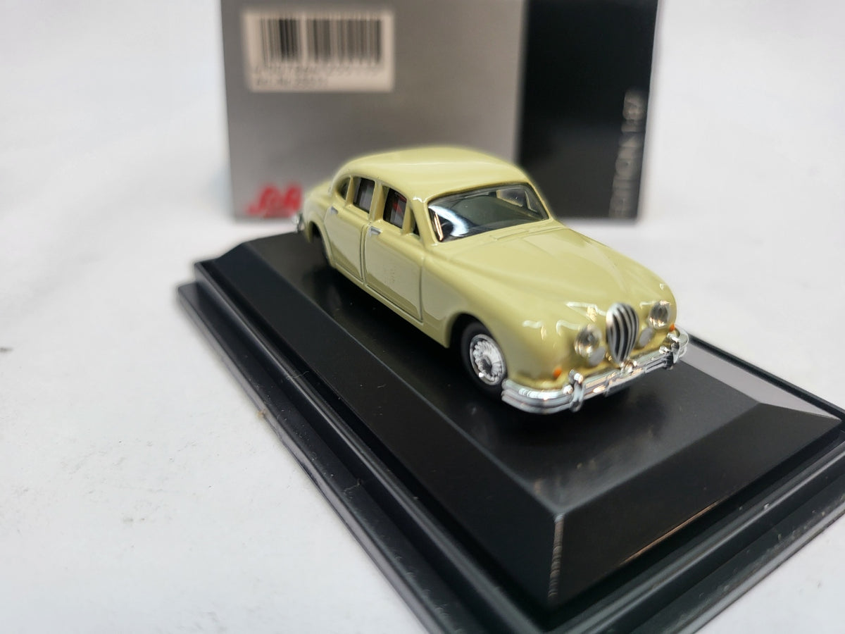 Jaguar MK II Beige - Schuco 1:87