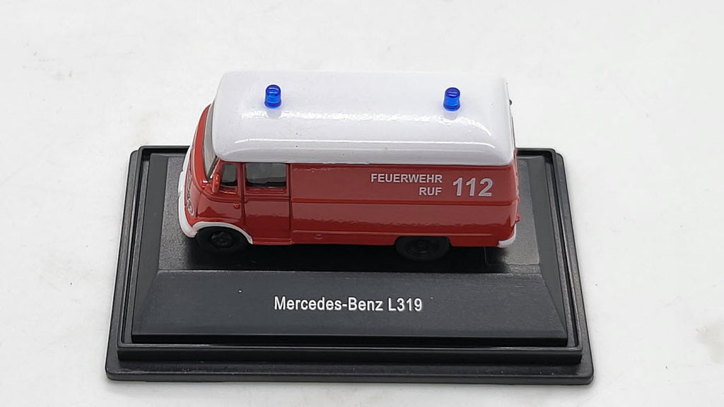 Mercedes-Benz L319 Feuerwehr Ruf 112 - Schuco 1:87