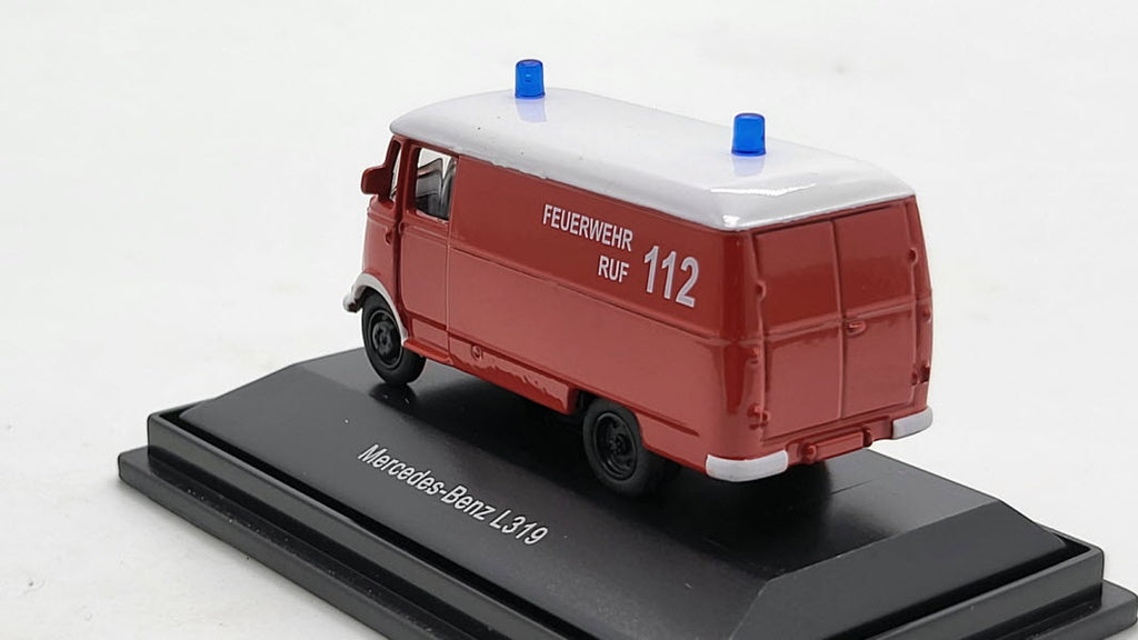 Mercedes-Benz L319 Feuerwehr Ruf 112 - Schuco 1:87
