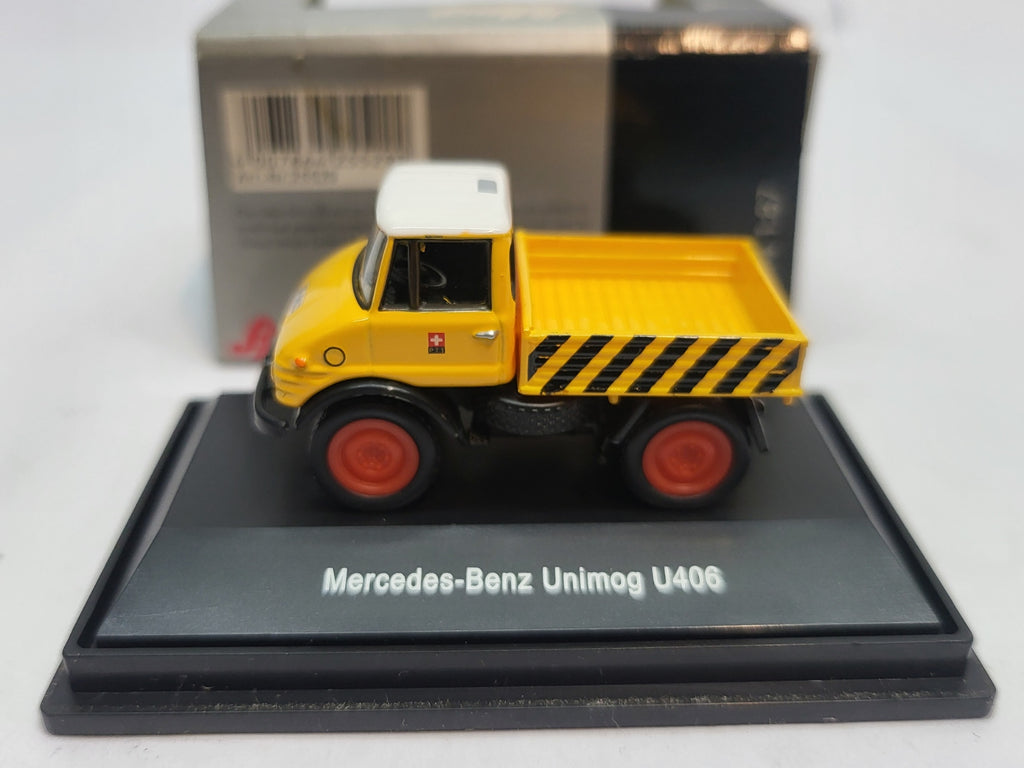 Mercedes-Benz Unimog U406 - Schuco 1:87
