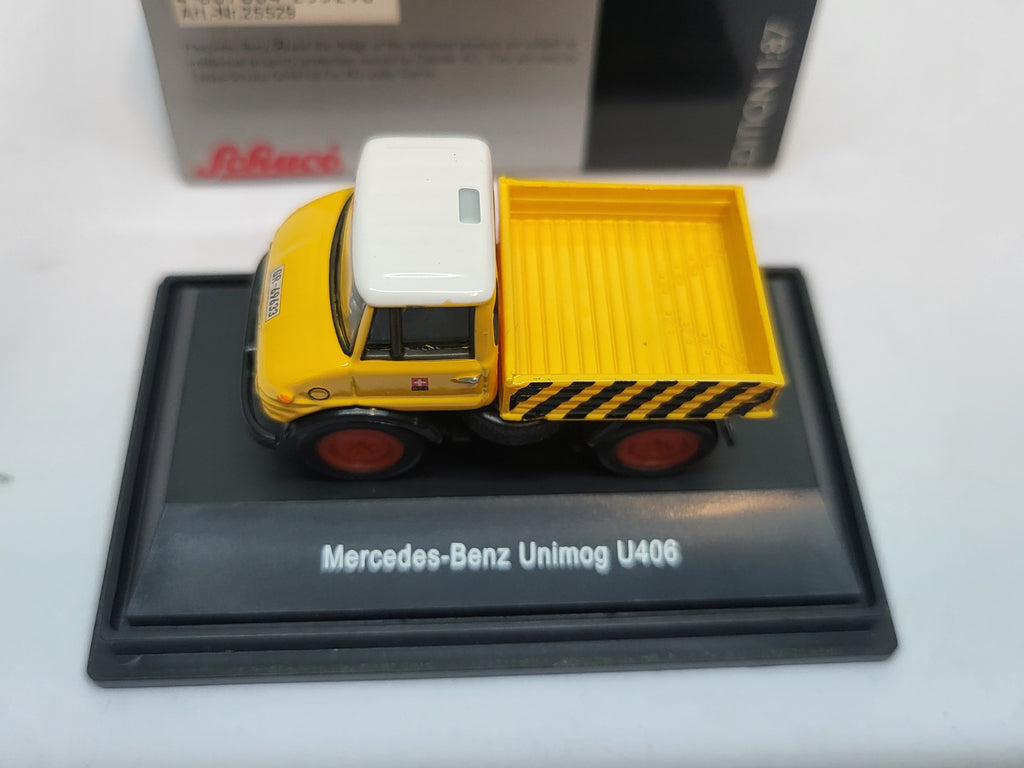 Mercedes-Benz Unimog U406 - Schuco 1:87