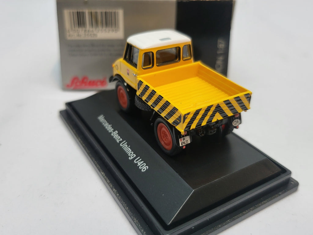 Mercedes-Benz Unimog U406 - Schuco 1:87