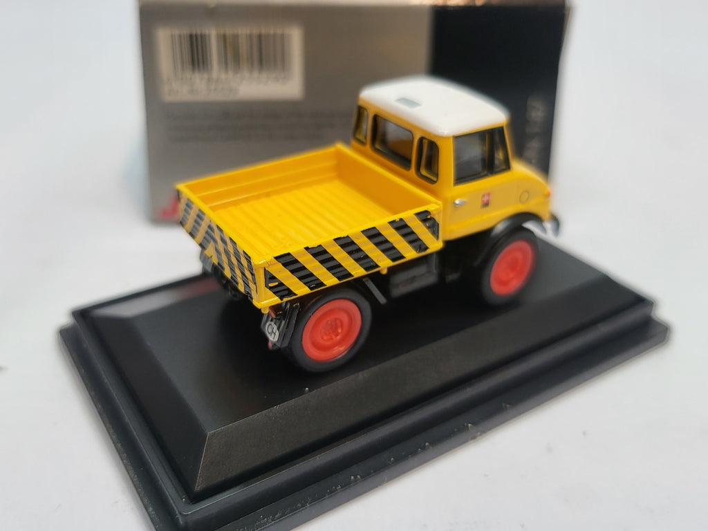 Mercedes-Benz Unimog U406 - Schuco 1:87