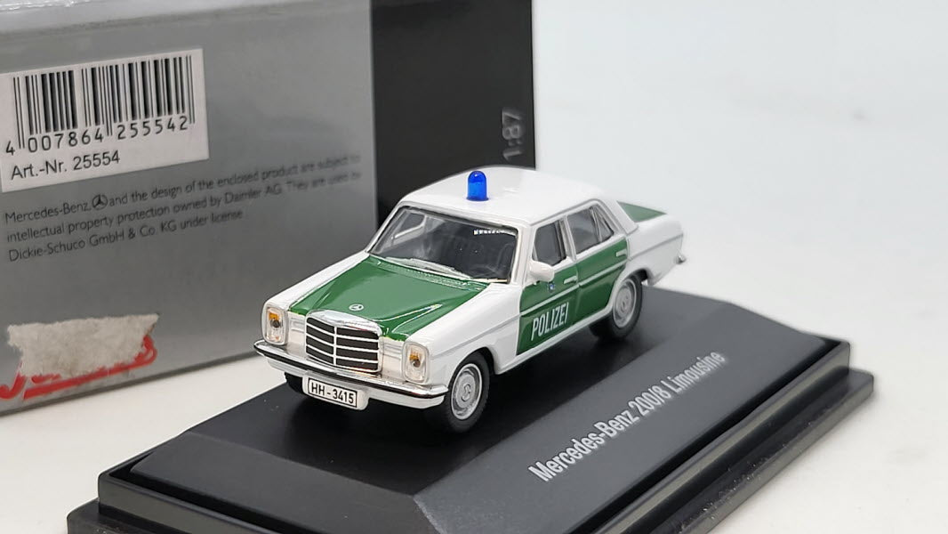 Mercedes-Benz 200/8 Limousine Polizei - Schuco 1:87
