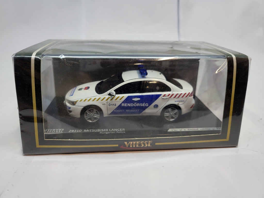 Vitesse Mitsubishi Lancer Hongarije Politie Wit/Blauw - Schaal 1:43