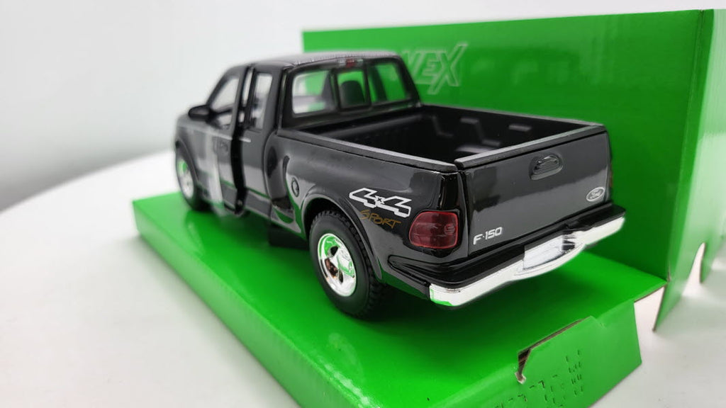 Ford F-150 Flareside Supercab Zwart 1999 Welly 1:24