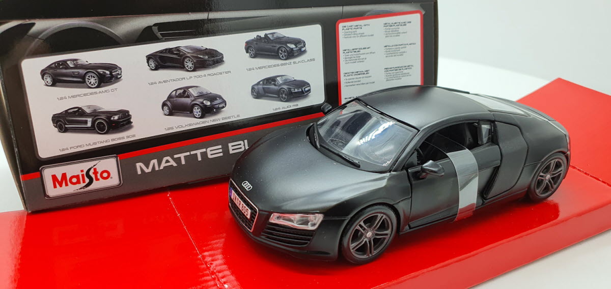 Audi R8 Matt Zwart Maisto 1:24