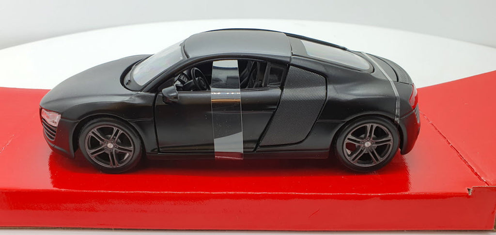 Audi R8 Matt Zwart Maisto 1:24
