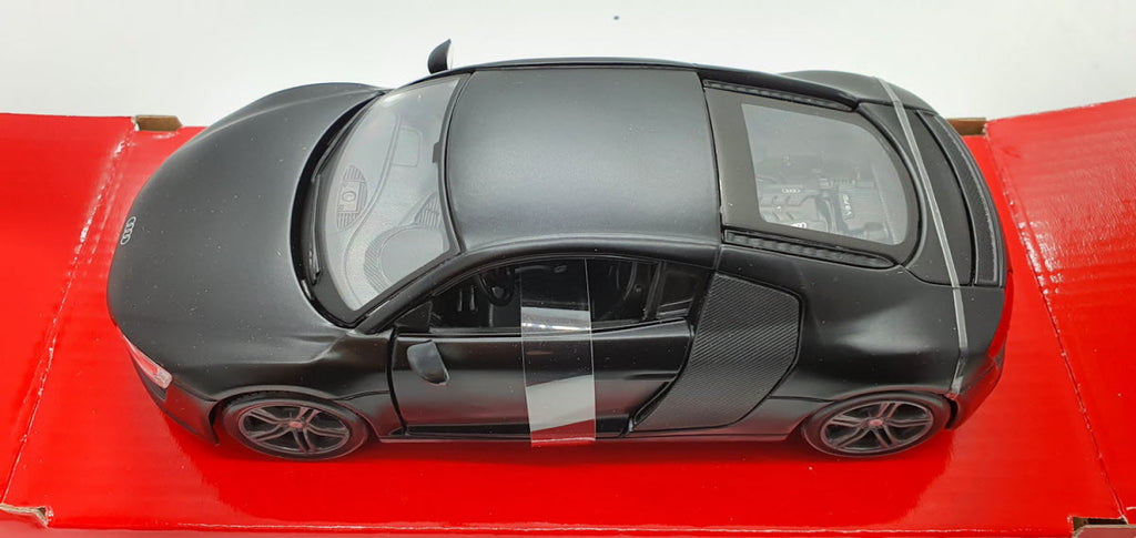 Audi R8 Matt Zwart Maisto 1:24