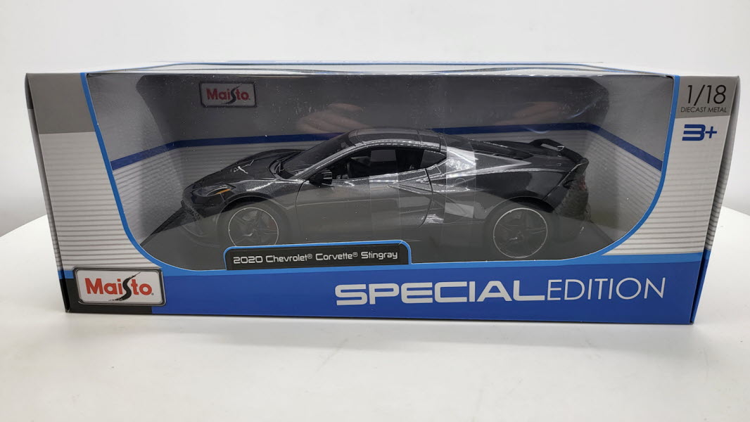 Maisto Chevrolet Corvette C8 Stingray Metallic Donkergrijs 2020 - Schaal 1:18