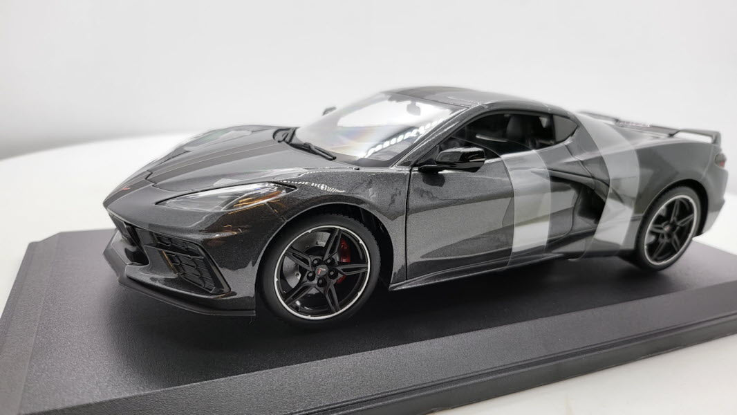 Maisto Chevrolet Corvette C8 Stingray Metallic Donkergrijs 2020 - Schaal 1:18