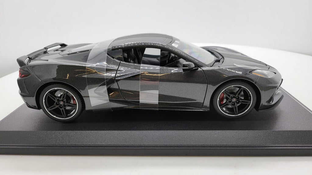 Maisto Chevrolet Corvette C8 Stingray Metallic Donkergrijs 2020 - Schaal 1:18