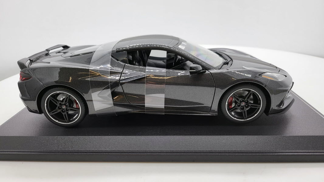 Maisto Chevrolet Corvette C8 Stingray Metallic Donkergrijs 2020 - Schaal 1:18