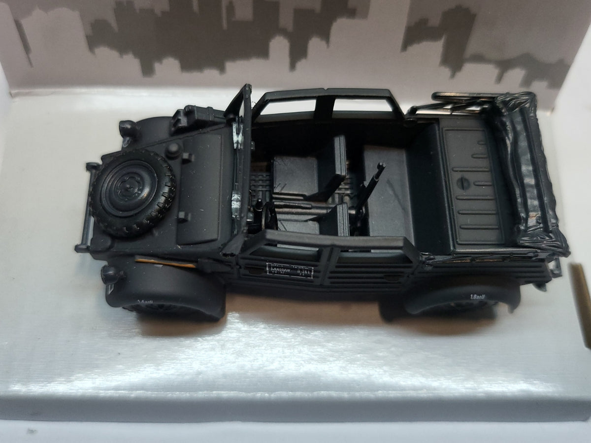 Volkswagen Kübelwagen Typ 82 Open Top Groen 1940 - Cararama 1:43