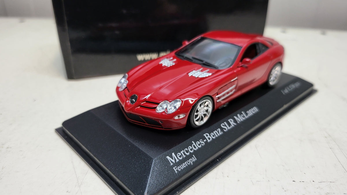 Minichamps MERCEDES SLR McLaren 2003 Feueropal Rot