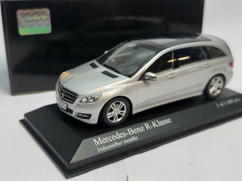 Minichamps Mercedes-Benz R-Class 2010 Zilver Metallic - 1:43