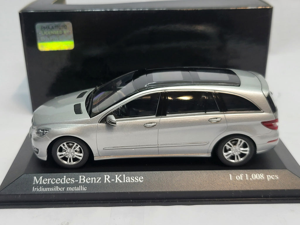 Minichamps Mercedes-Benz R-Class 2010 Zilver Metallic - 1:43