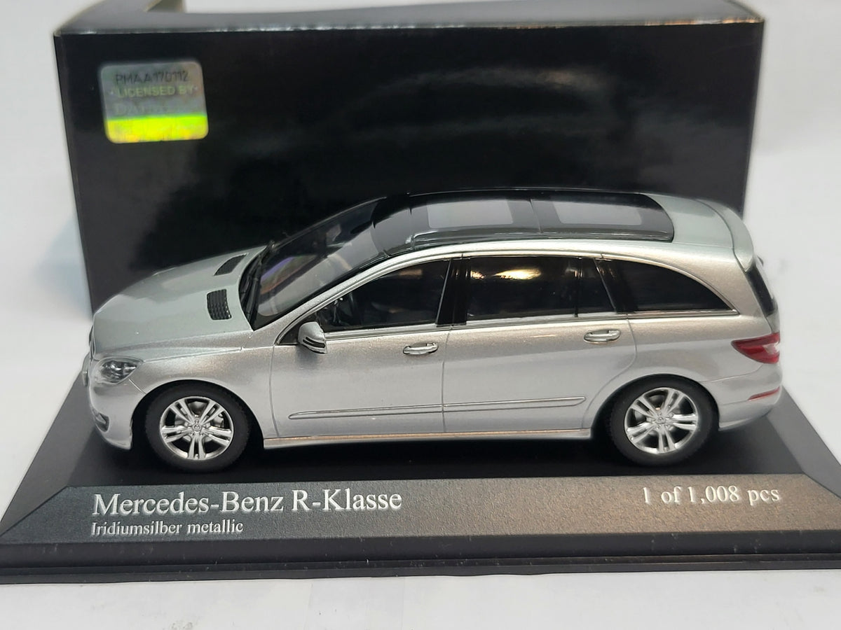 Minichamps Mercedes-Benz R-Class 2010 Zilver Metallic - 1:43