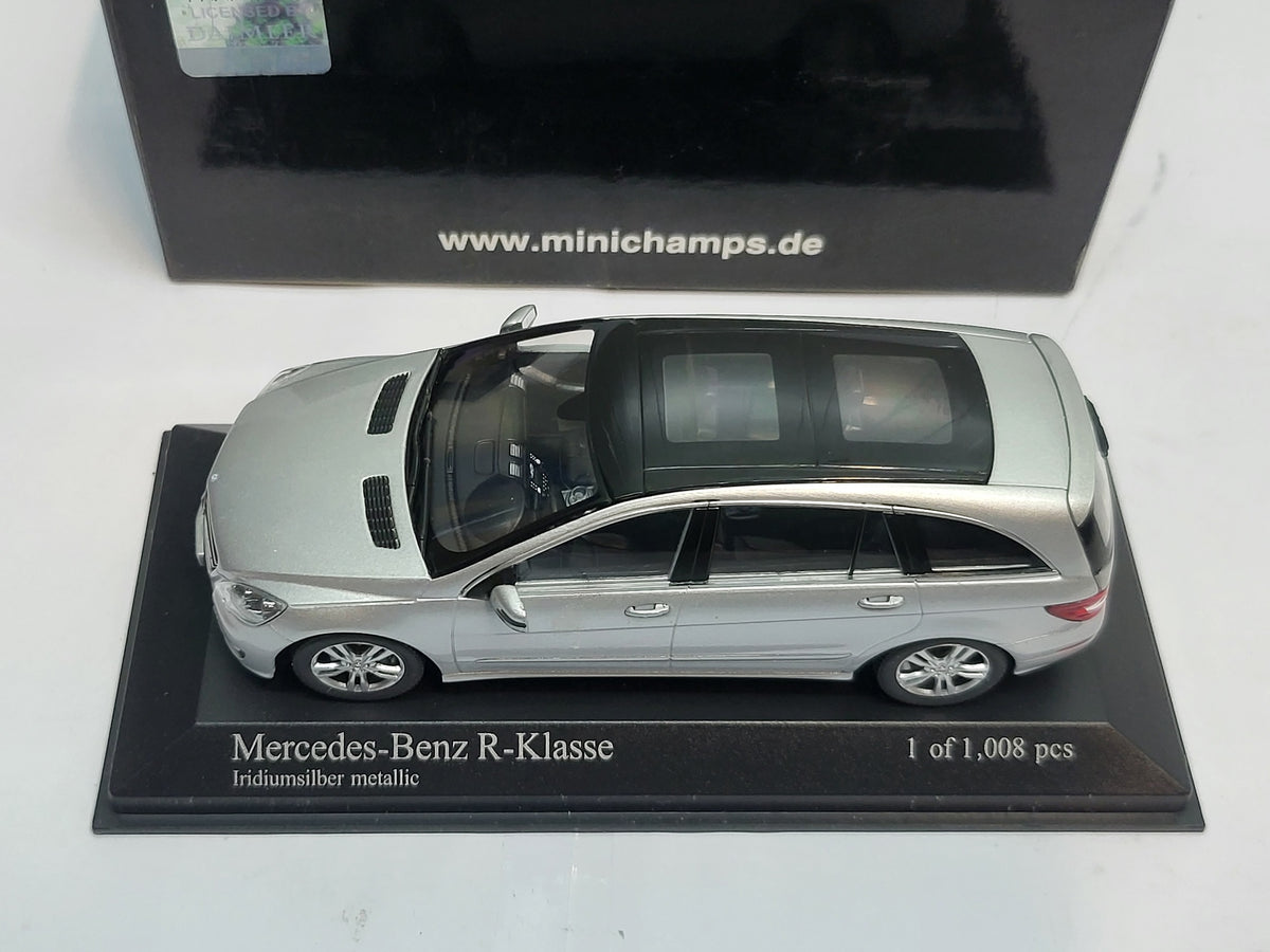 Minichamps Mercedes-Benz R-Class 2010 Zilver Metallic - 1:43