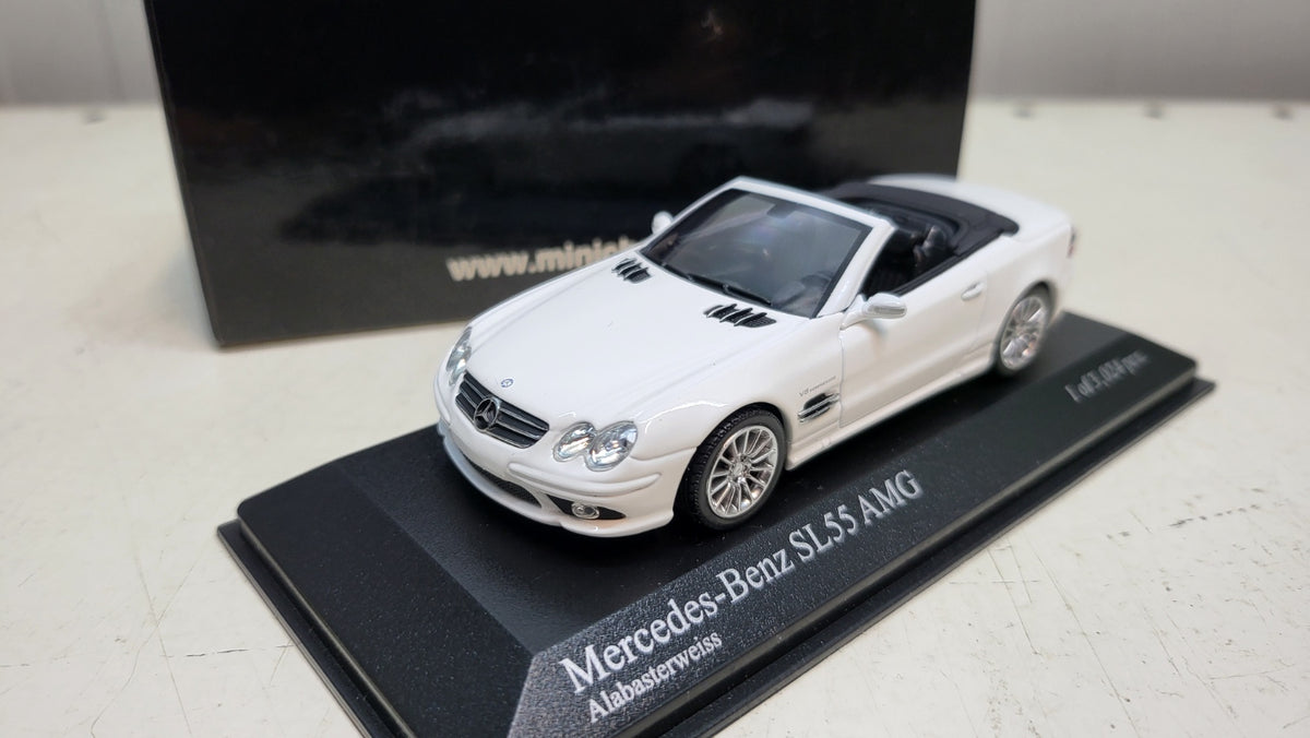 Minichamps Mercedes-Benz SL55 AMG Wit 2007 - Schaal 1:43