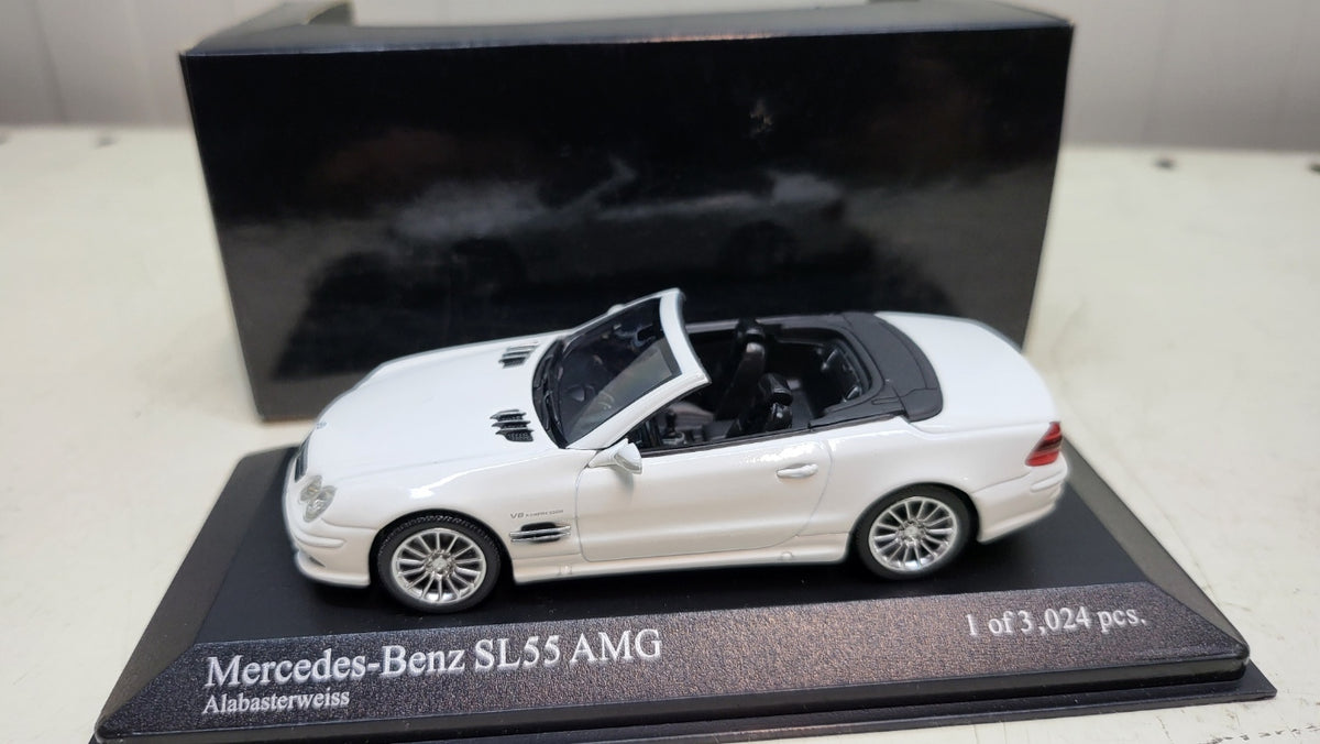 Minichamps Mercedes-Benz SL55 AMG Wit 2007 - Schaal 1:43