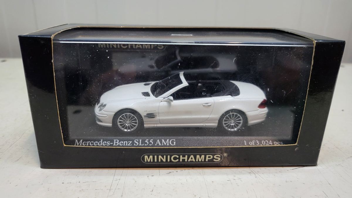 Minichamps Mercedes-Benz SL55 AMG Wit 2007 - Schaal 1:43