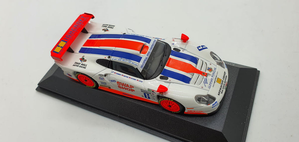 Minichamps Gunnar Porsche 911 GT1 2003 - Schaal 1:43