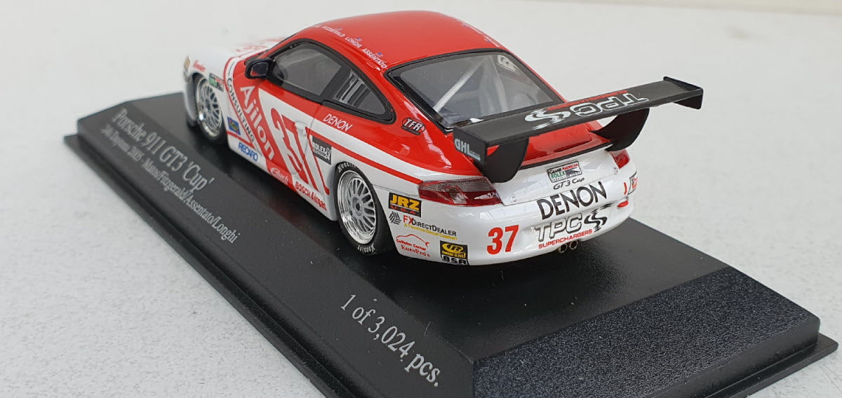 Minichamps Porsche 911 GT3 24h Daytona 2005 Matos/Fitzgerald/Assentato/Longhi - Schaal 1:43