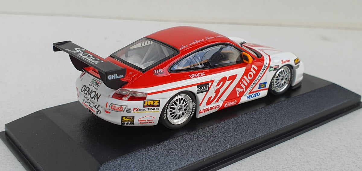 Minichamps Porsche 911 GT3 24h Daytona 2005 Matos/Fitzgerald/Assentato/Longhi - Schaal 1:43