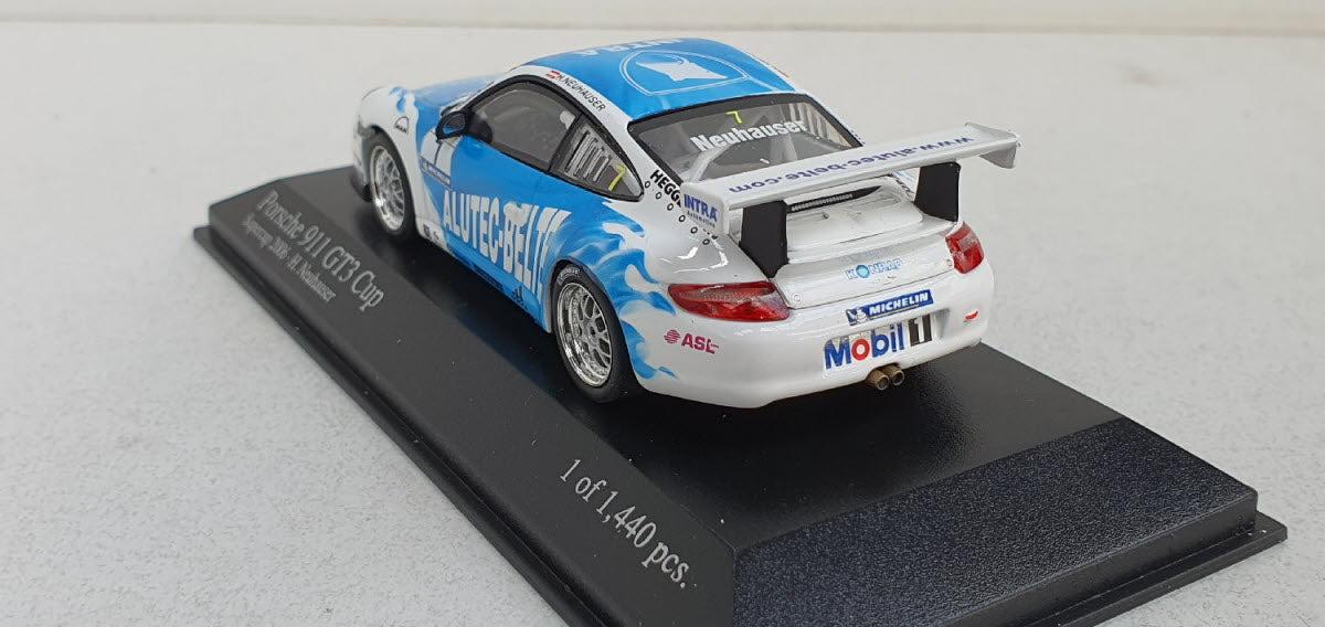 Minichamps Porsche 911 GT3 Cup Supercup 2006 H. Neuhauser - Schaal 1:43