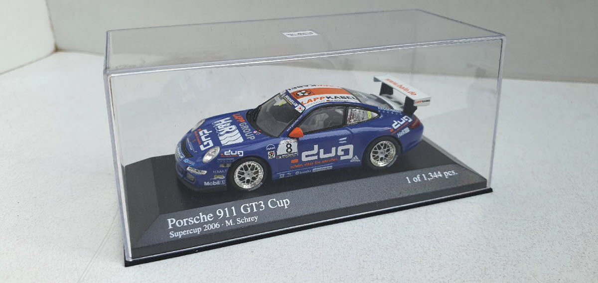Minichamps Porsche 911 GT3 Cup Supercup 2006 M. Schrey - Schaal 1:43