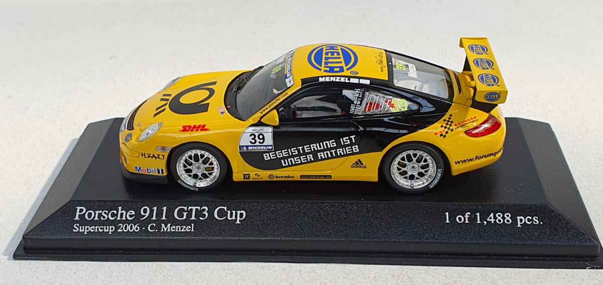 Minichamps Porsche 911 GT3 Cup Supercup 2006 C. Menzel - Schaal 1:43