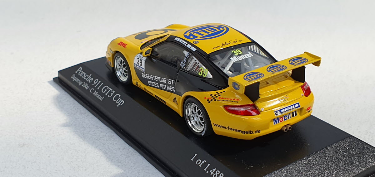 Minichamps Porsche 911 GT3 Cup Supercup 2006 C. Menzel - Schaal 1:43